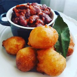 Beignets + Haricots